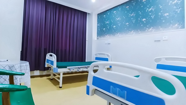 非深户转深圳户口_比不过刘亦菲杨幂，赵丽颖在电影圈处处尴尬 欢迎获取致电专属照护方案